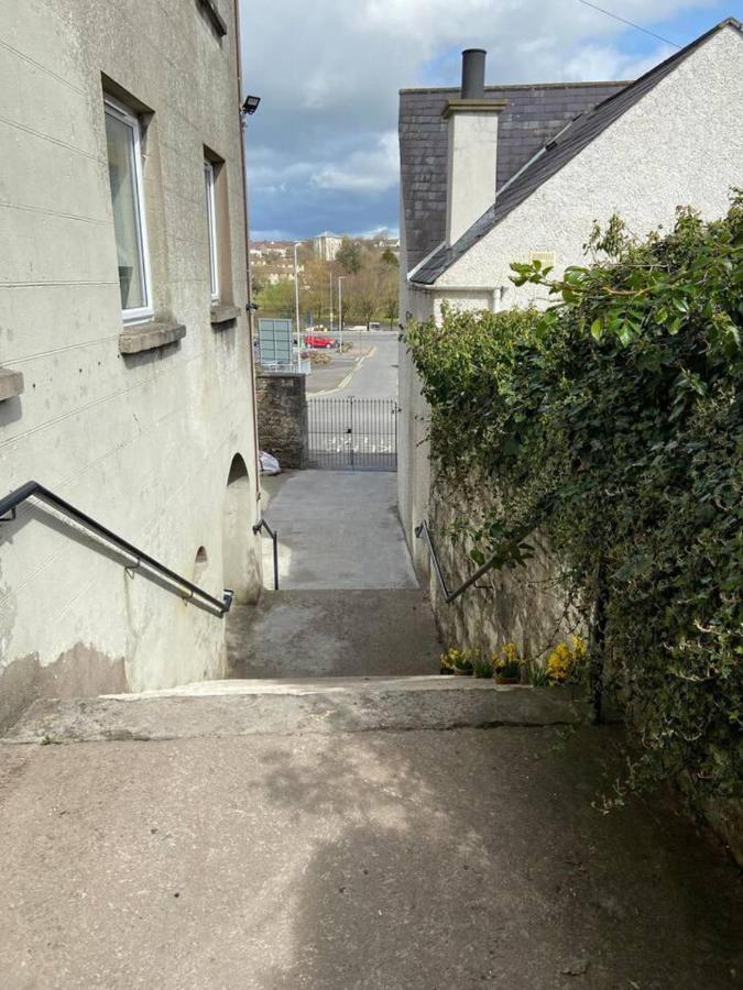 Town House In Ideal Location Central Enniskillen Exterior foto
